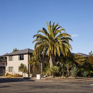 Motel Palms, Blenheim